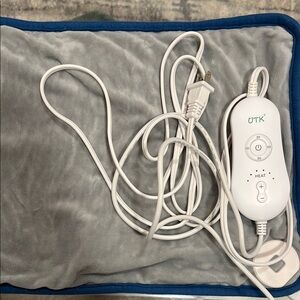 Gray Heating Pad, Pain Reliever with Controller